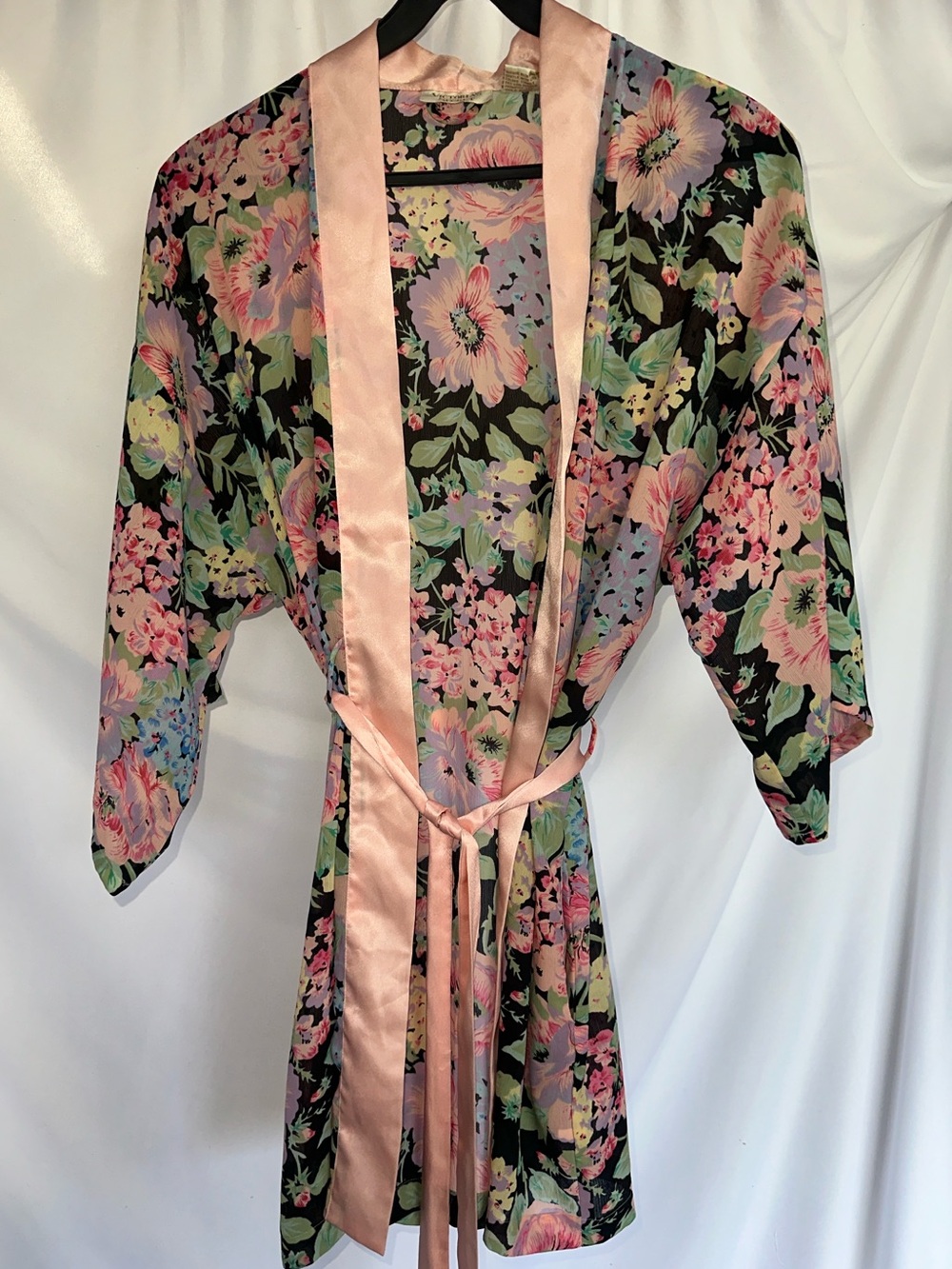 Vtg VS Kimono Robe